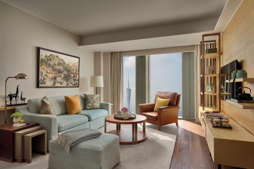 Rosewood Residence Guangzhou Room Type - Suite, 2 Bedrooms (Canton Tower View)