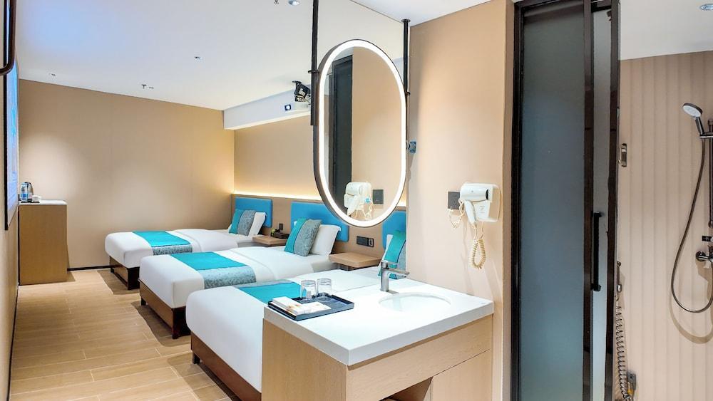 SAI NAN HOTEL Room Type - Comfort Triple Room