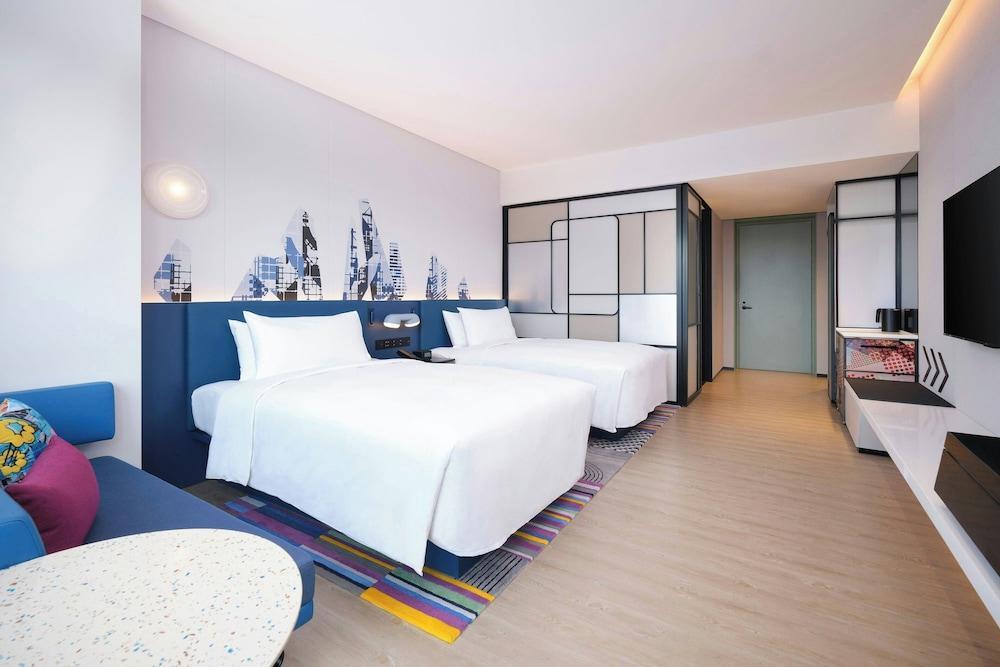 Aloft Shanghai Hongqiao Room Type - Room, 2 Double Beds, City View