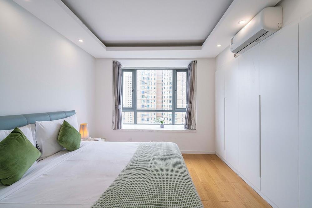 Tyms 1BR APT TianShan Dynasty View Room Type - Superior Apartment, 1 Bedroom, Microwave, City View Tyms 1BR APT TianShan Dynasty View Room Type - Superior Apartment, 1 Bedroom, Microwave, City View
