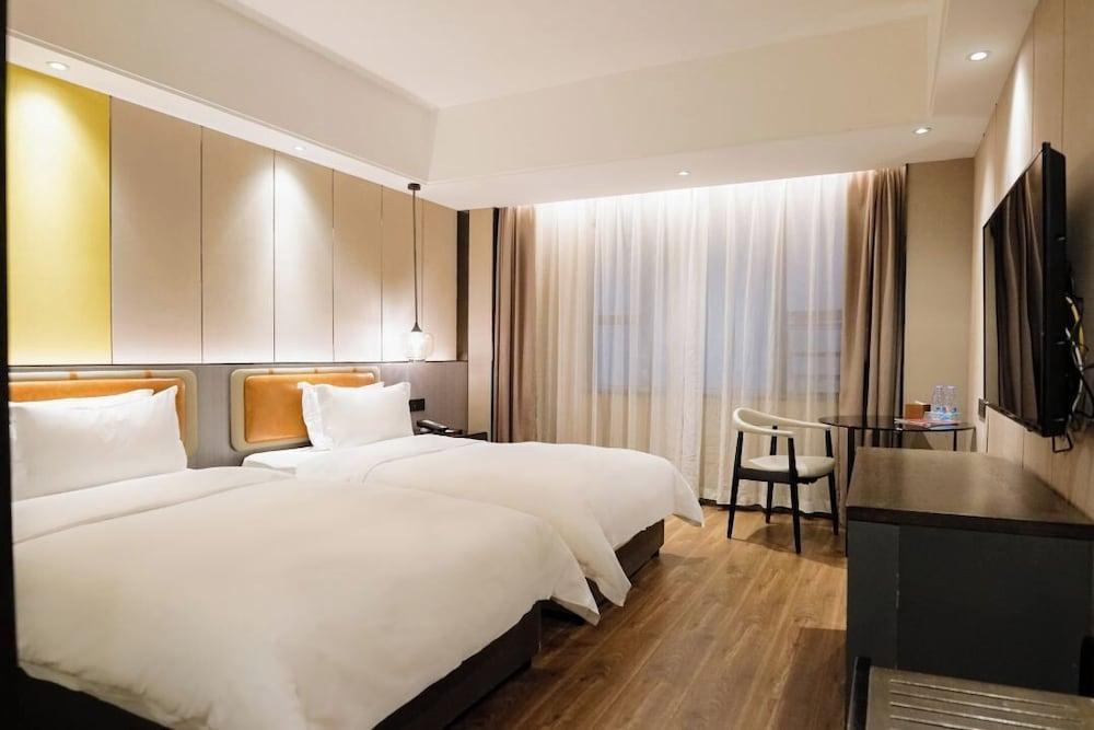 Paco Hotel Datang Metro Guangzhou Room Type - Superior Twin Room
