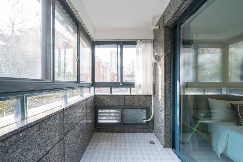 Tyms Tianshan 2BR Residence near Metro