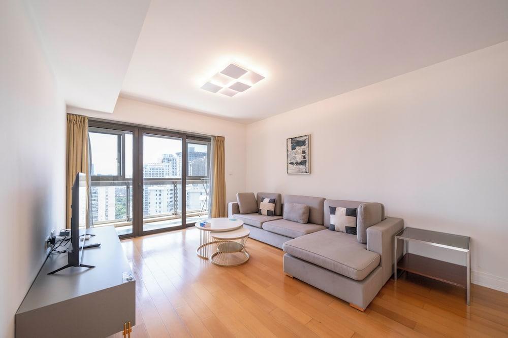 Tyms Comfortable 2BR 1BA Apt Xujiahui Room Type - Superior Apartment, 2 Bedrooms, Kitchen, City View