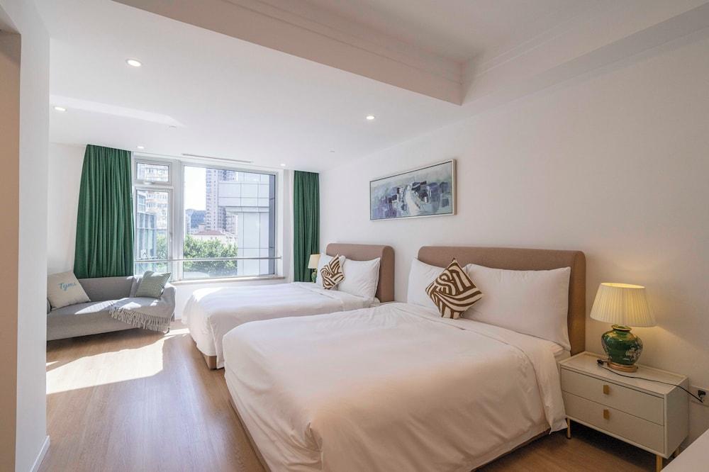 Tyms Xuhui Spacious 1BR APT Room Type - Superior Apartment, 1 Bedroom, Kitchen, City View Tyms Xuhui Spacious 1BR APT Room Type - Superior Apartment, 1 Bedroom, Kitchen, City View