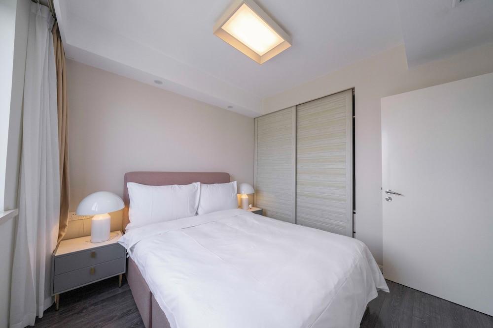 Tyms Luxury 3BR 2BA APT Riverside Room Type - Superior Apartment, 3 Bedrooms, City View Tyms Luxury 3BR 2BA APT Riverside Room Type - Superior Apartment, 3 Bedrooms, City View