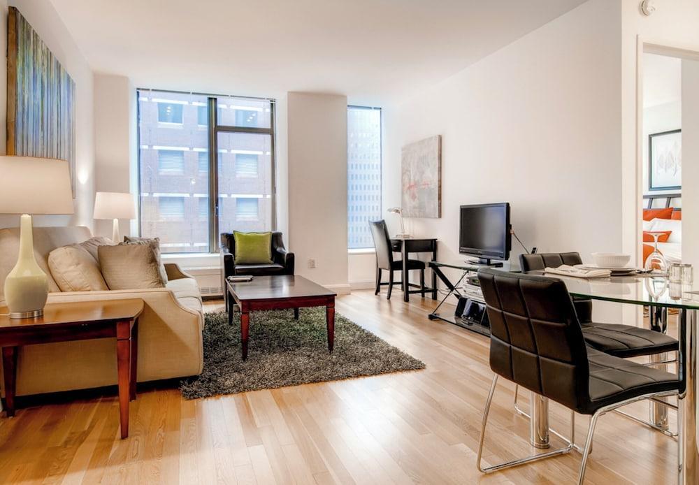 Global Luxury Suites at Hanover Square - Tap to explore photos