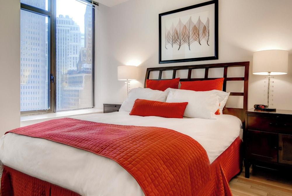 Global Luxury Suites at Hanover Square - Tap to explore photos