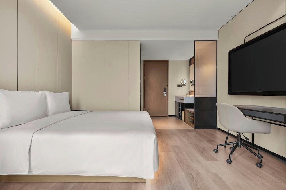 Fairfield By Marriott Shanghai Qingpu Room Type - Comfort Room, 1 King Bed, City View