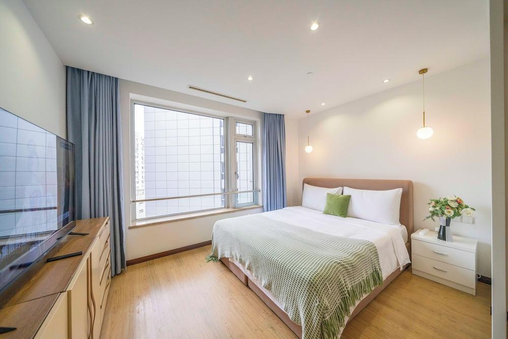Tyms Xujiahui Stylish 1BR APT Room Type - Superior Apartment, 1 Bedroom, Kitchen, City View Tyms Xujiahui Stylish 1BR APT Room Type - Superior Apartment, 1 Bedroom, Kitchen, City View