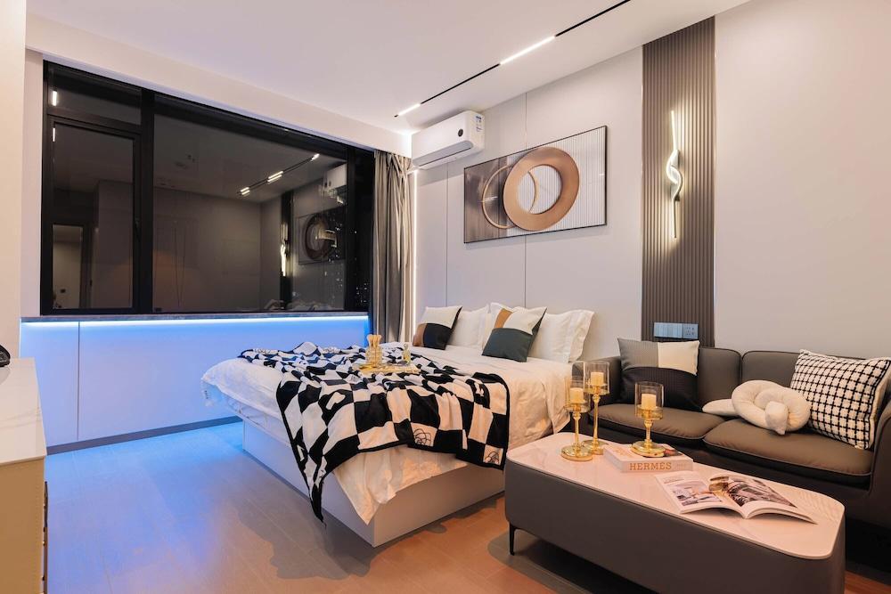 The Bund River Prologue Residence Room Type - Family Twin Room