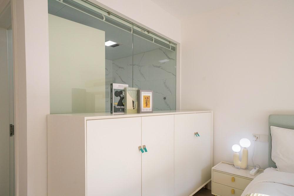Tyms Xujiahui 2BR Apt Near Metro - Tap to explore photos