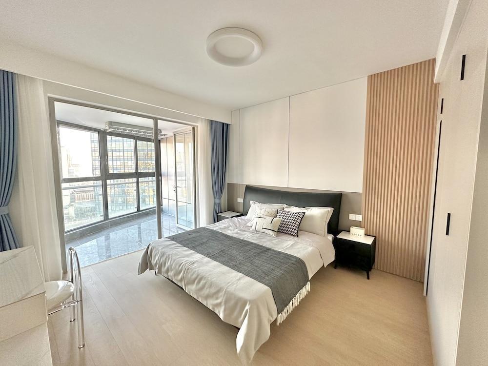 ZHome-Shanghai Shining River Apartment Room Type - Superior Apartment, Canal View
