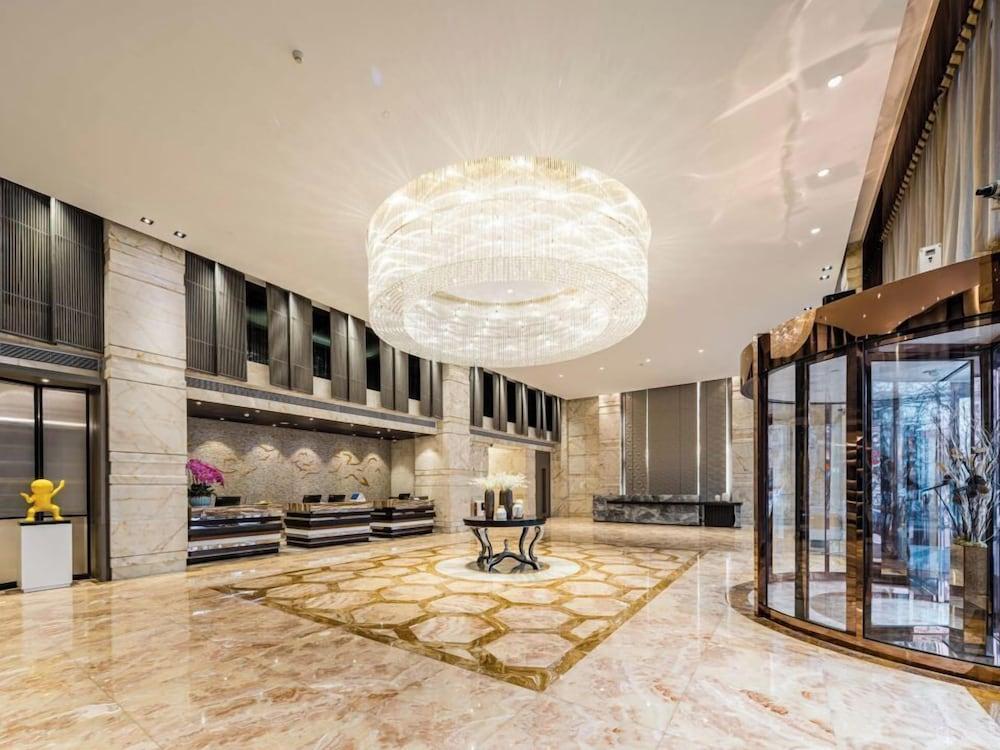 Mai Xinge International Hotel