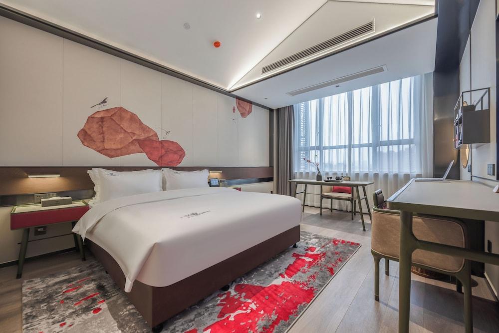 Shanghai Lanshu International Hotel Room Type - Classic Double Room, City View Shanghai Lanshu International Hotel Room Type - Classic Double Room, City View