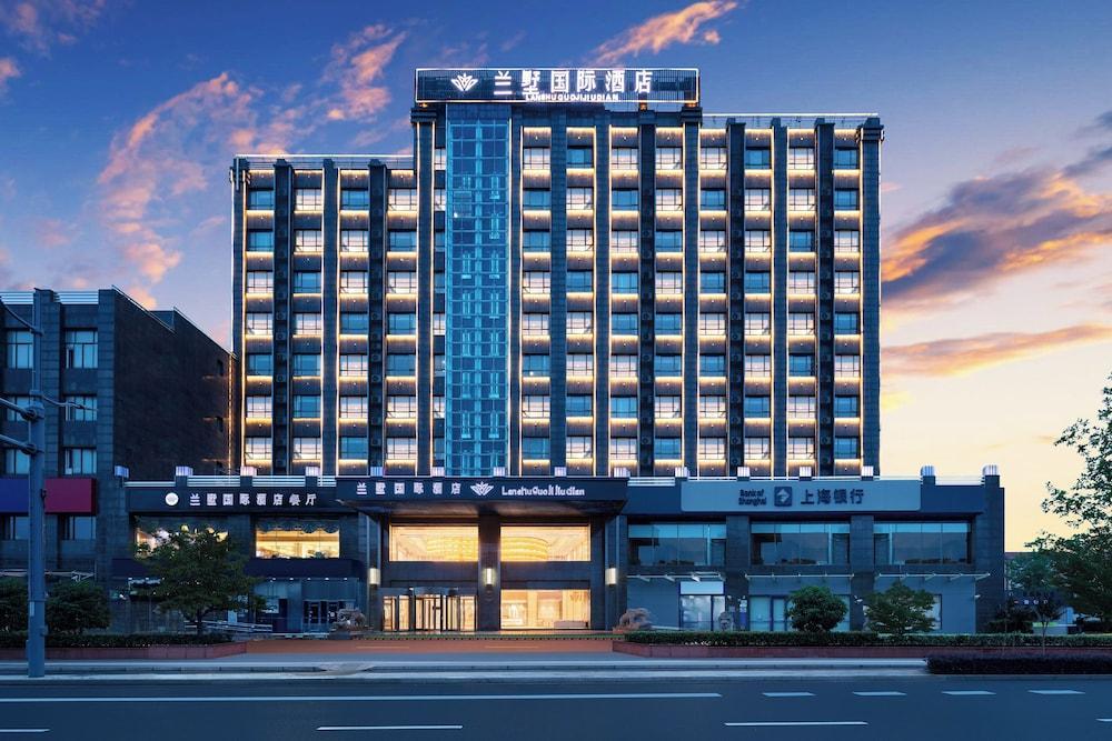 Shanghai Lanshu International Hotel - Tap to explore photos