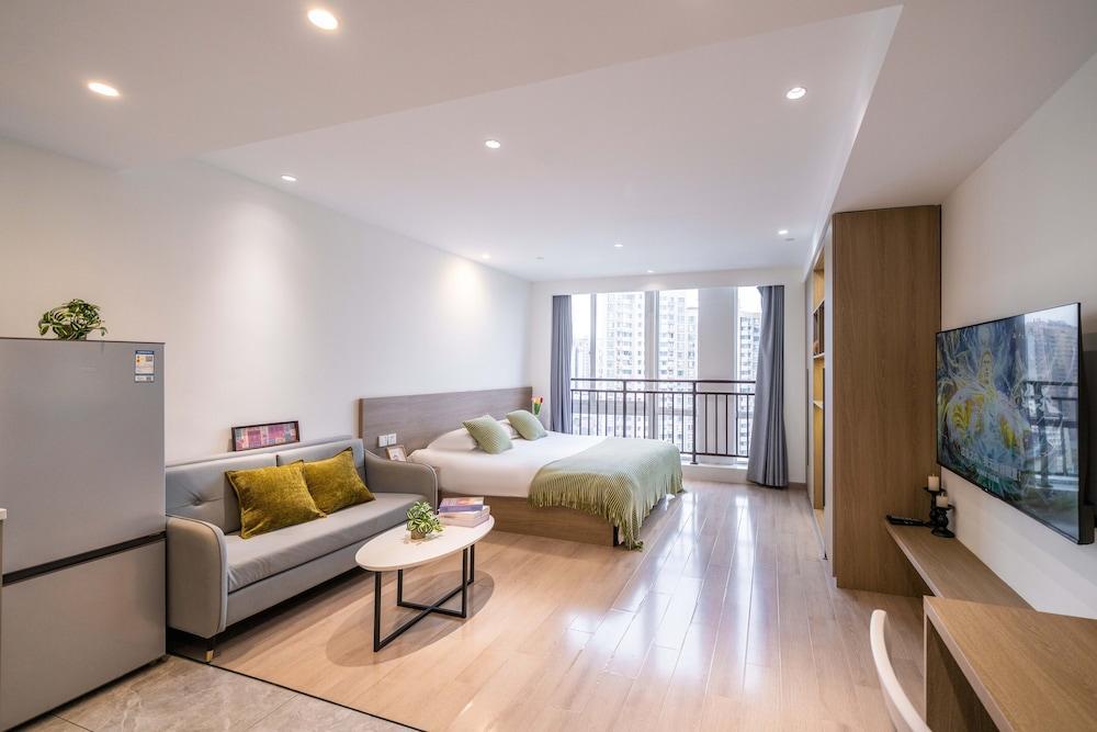 Book and Bed-QuYang Road Room Type - Design Apartment