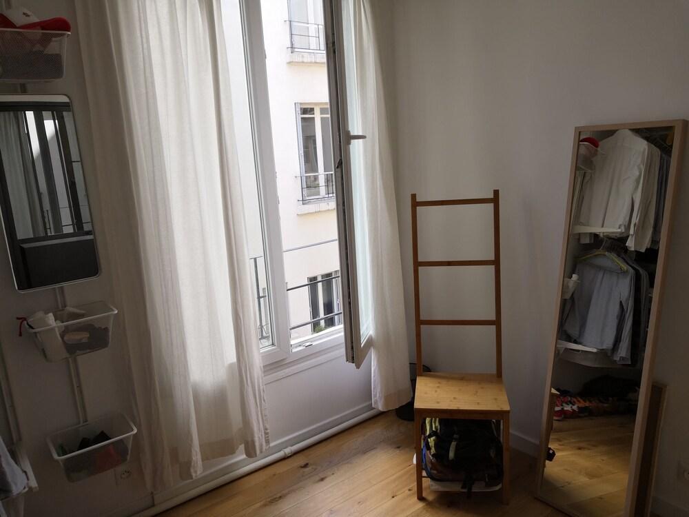 Appart 2 rooms 37m ² in front of Buttes Chaumont