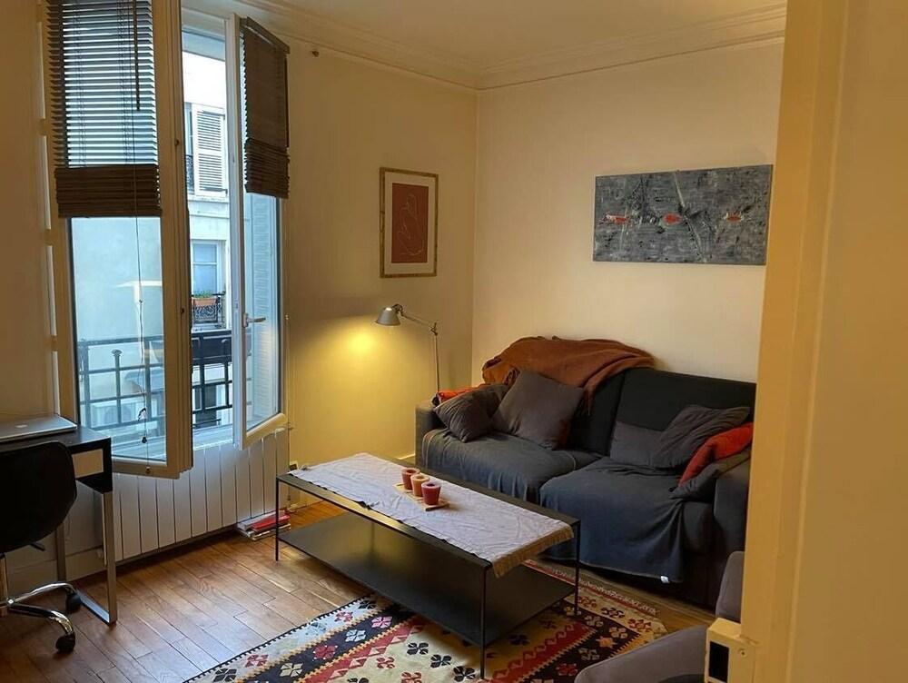 Apartment Sèvres - Lecourbe 15 ème - Tap to explore photos