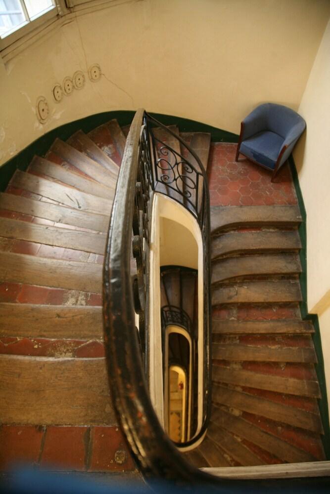 APARTMENT 65 m2 near Notre-Dame