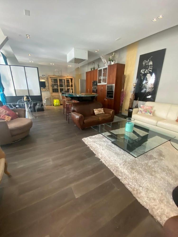 Apartment CENTRE PARIS 4 Bedrooms 8P