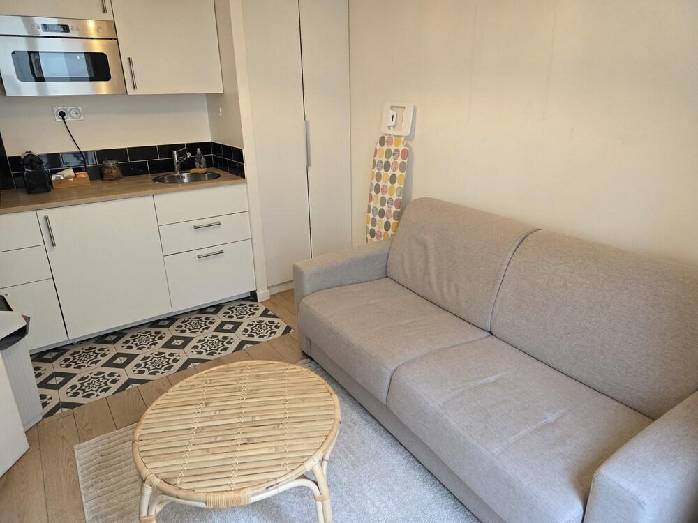 Appartement Dans le Marais au Cœur de Paris - Tap to explore photos