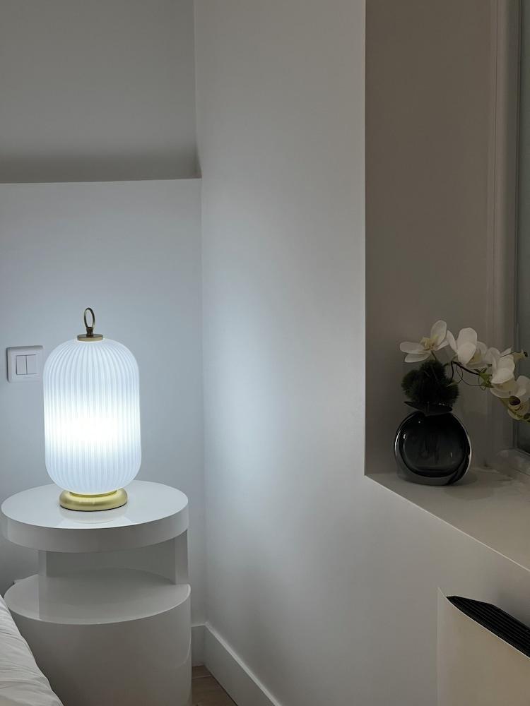 Beautiful & quiet flat, ideally located - Tap to explore photos