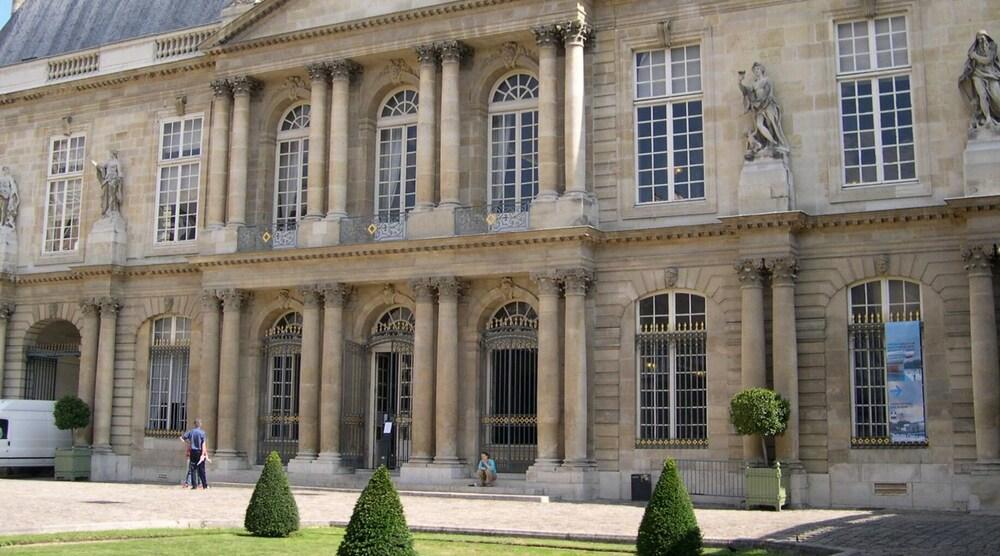 Beautiful 3-suite apartment Le Marais