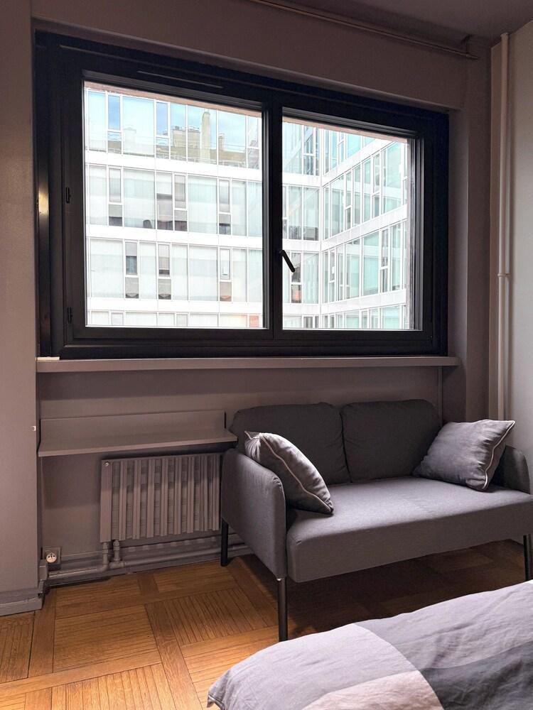 Central Cozy Apartment Paris 2nd District - Tap to explore photos