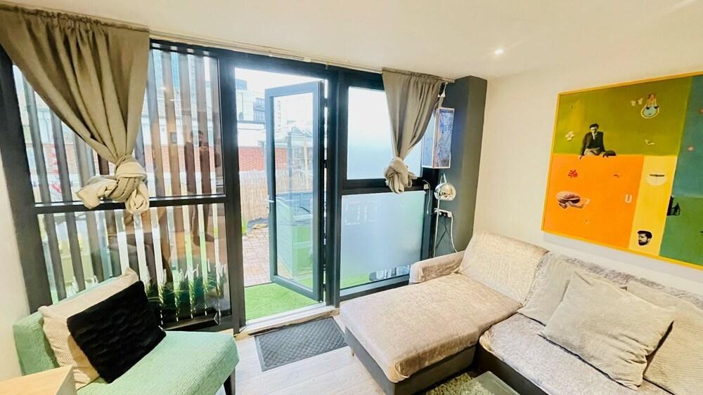 Brick lane modern Penthouse with city view