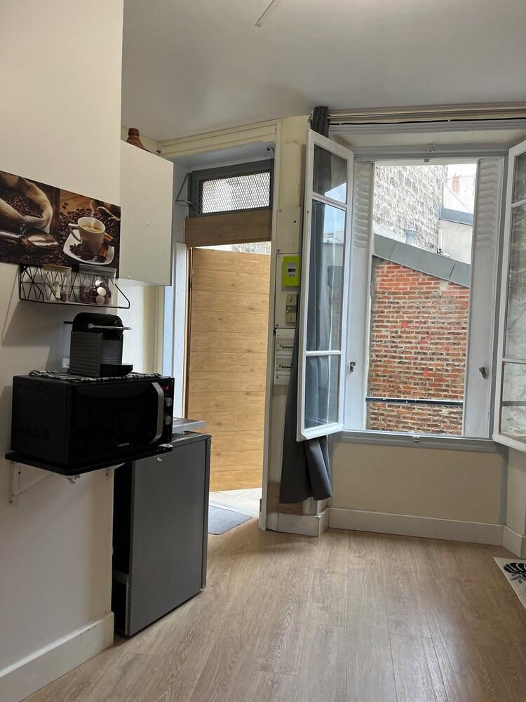 Charming Spacious Studio Paris