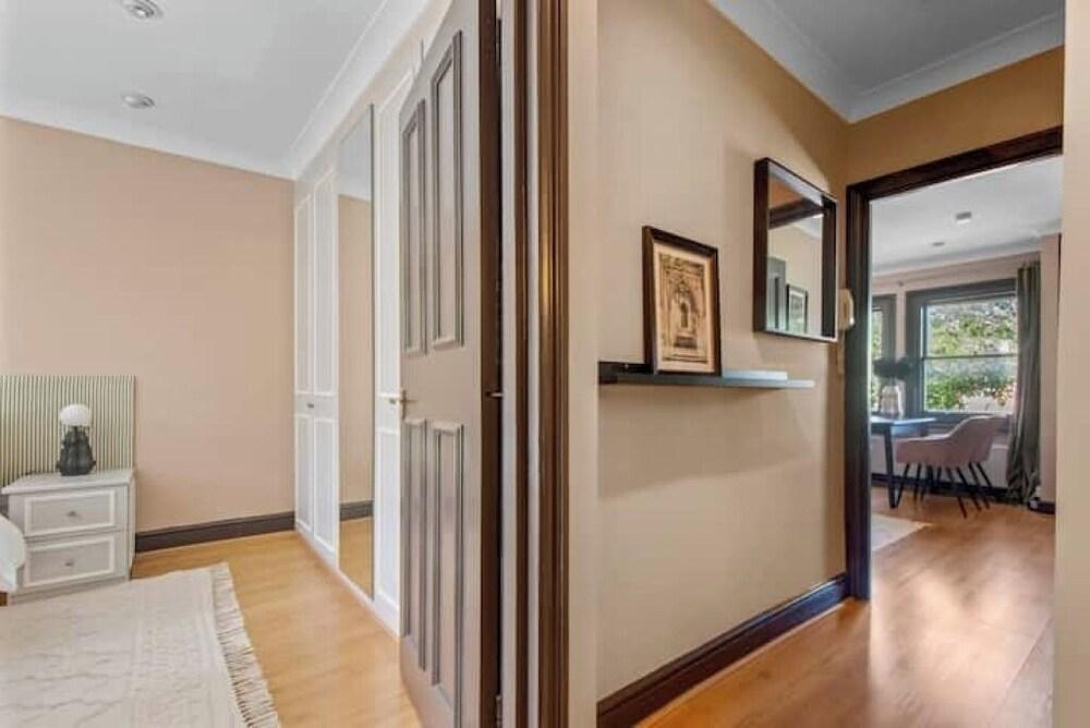 Charming Flat in Peaceful Belsize Park