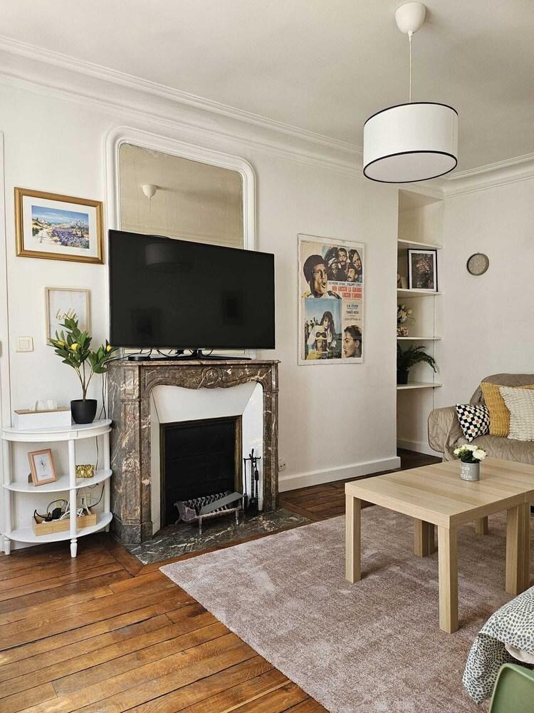 Charming apartment for 4/5 people - Tap to explore photos