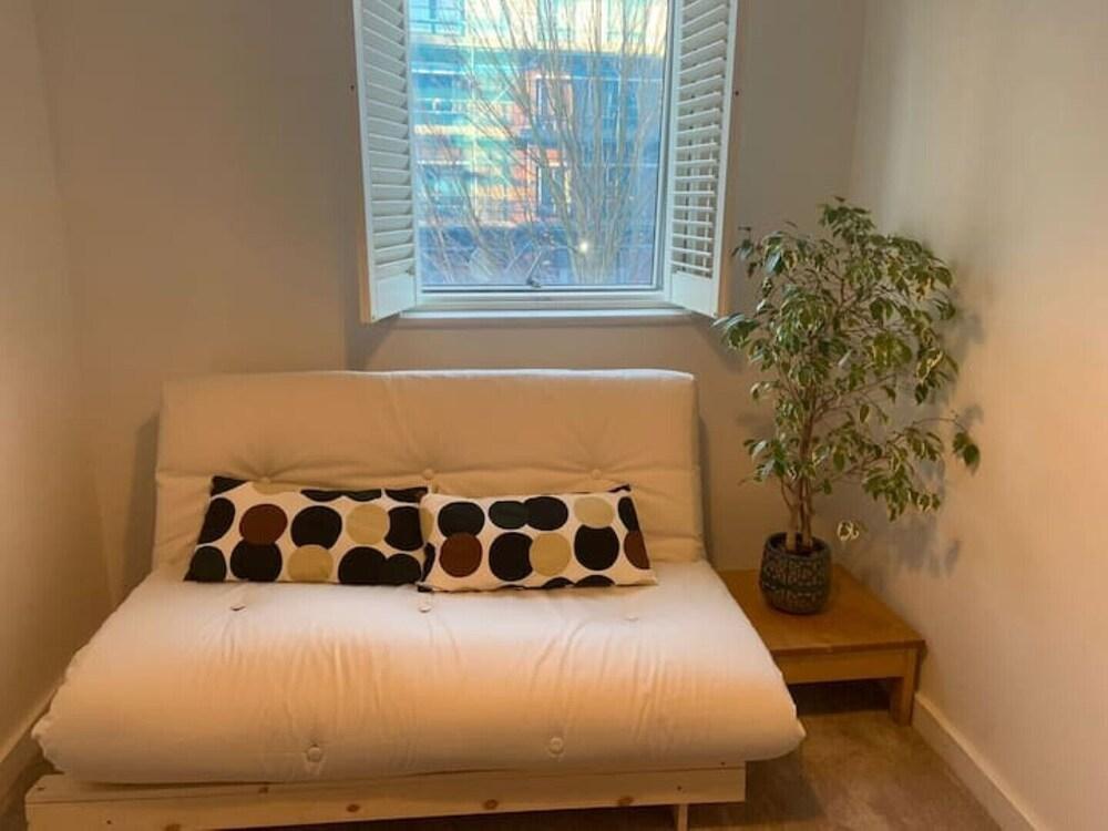 Cozy 2 Beds in Dalston
