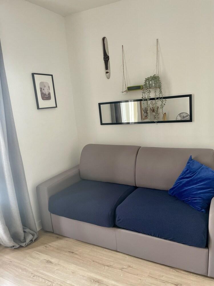 Cosy Studio - Paris Vaugirard - Tap to explore photos