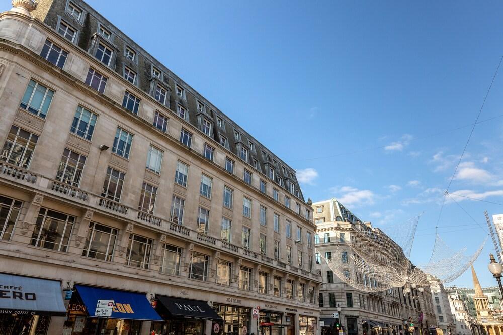 Deluxe 4 BR Oxford Circus Apartment With Terrace
