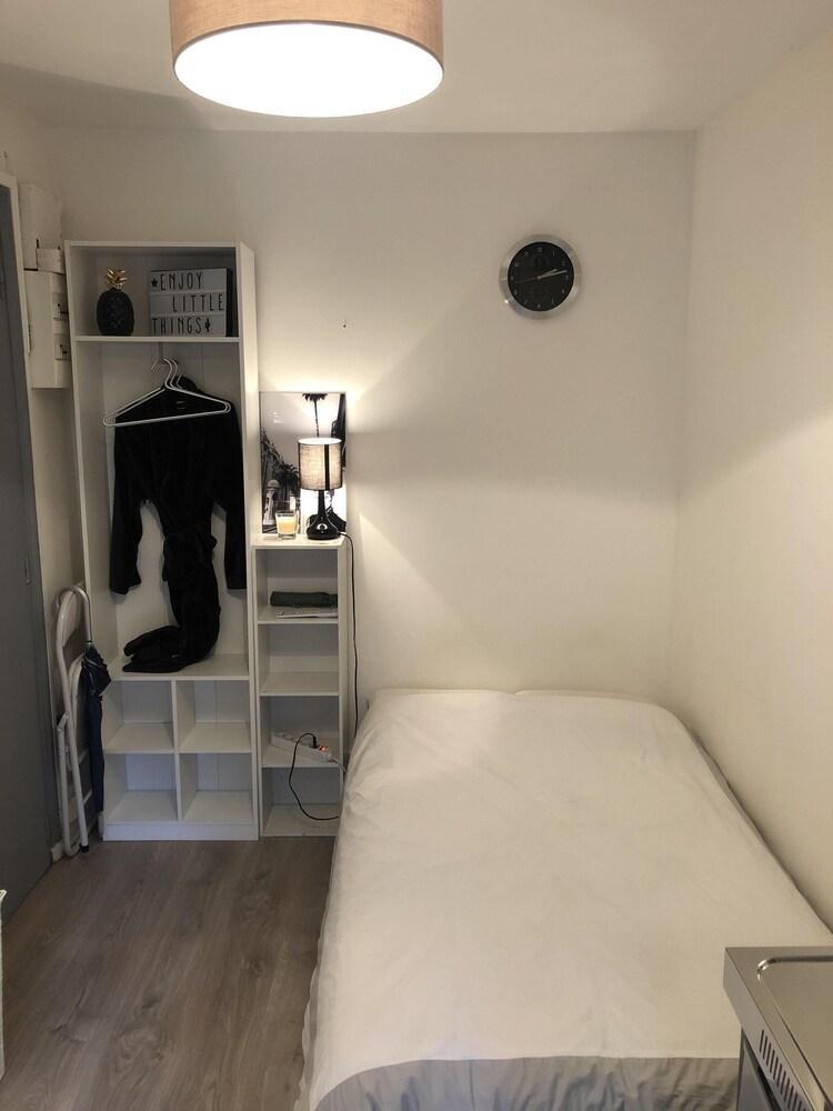 Cozy Studio near Champs Elysees
