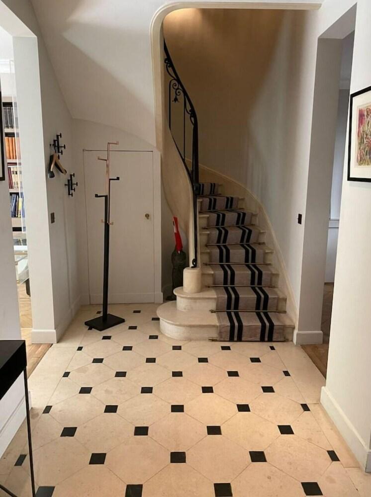 Duplex Avec Jardin Paris 16