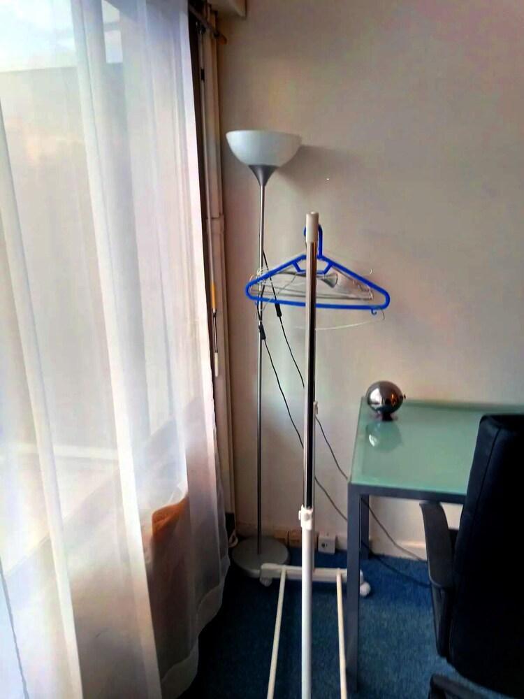 Furnished Studio Montparnasse - Tap to explore photos