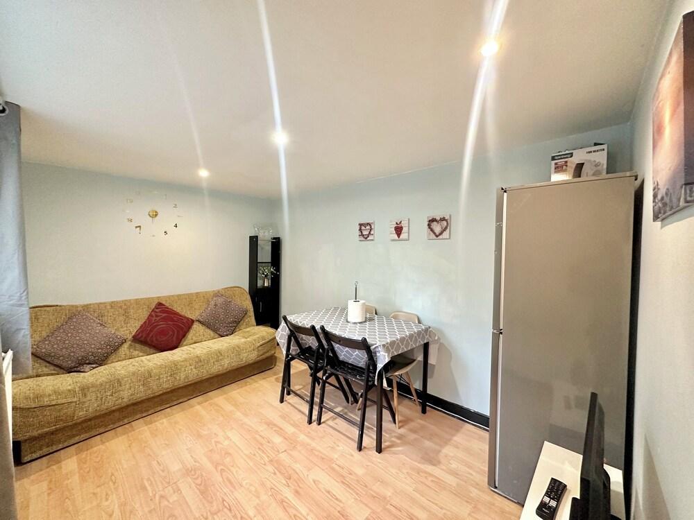 Kings Cross Apartments Flat A