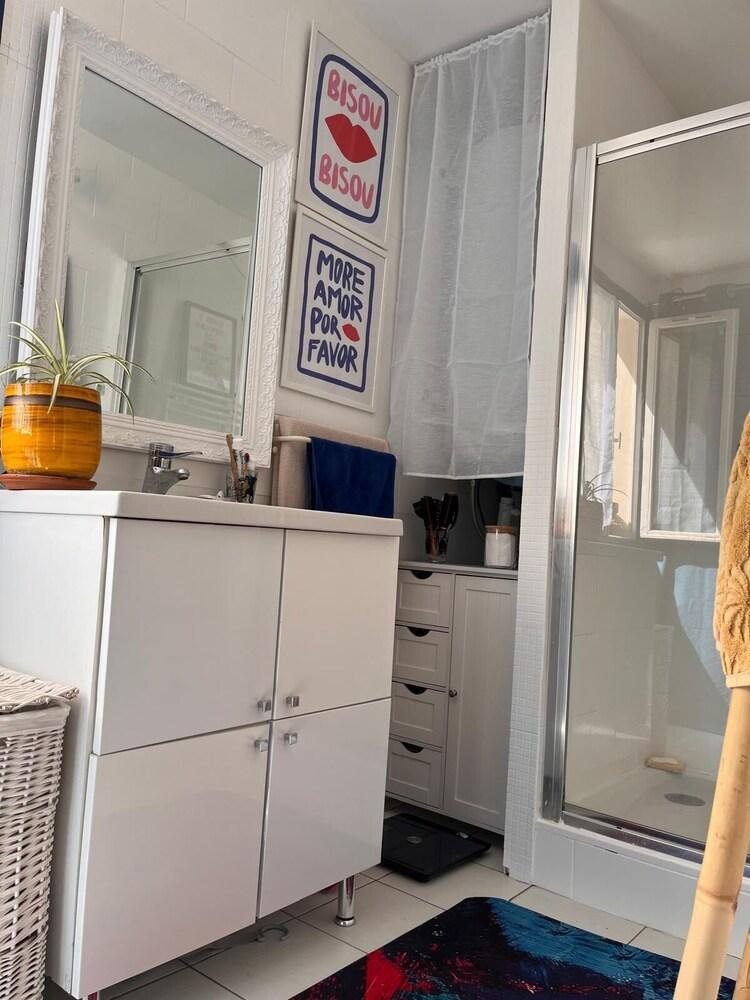 Joli Duplex Dans une Impasse en Plein Paris 13