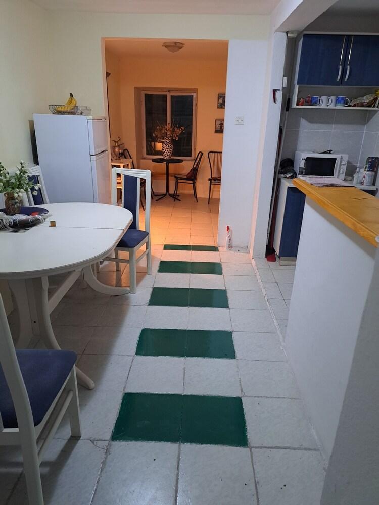 Kotor Bay 4 beds by the seaside
