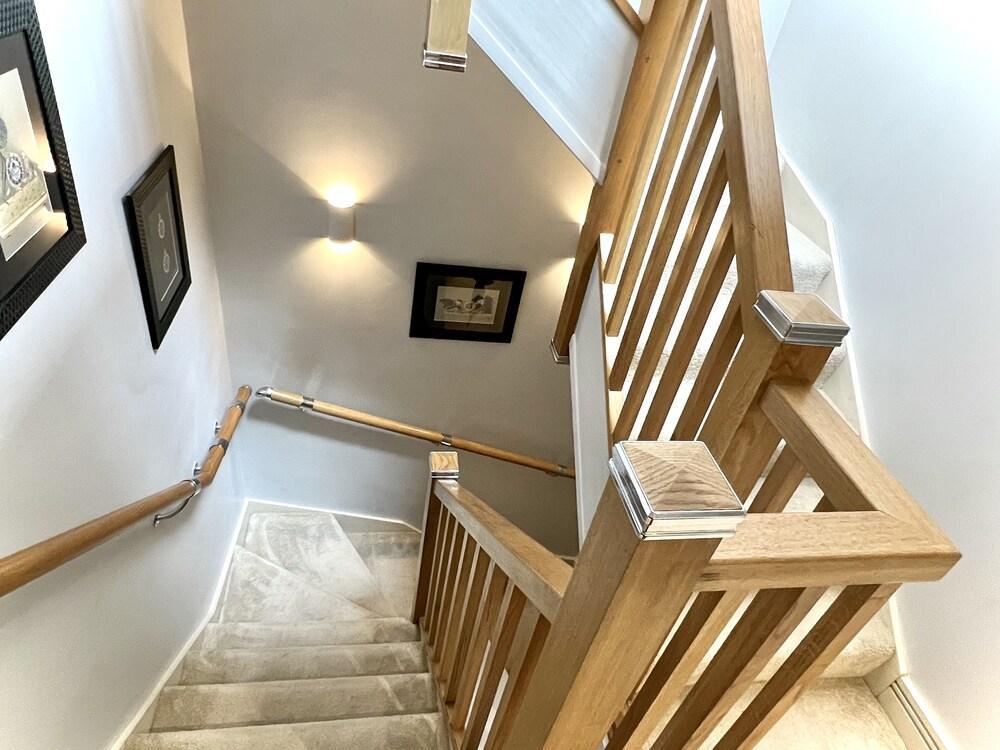 London | Duplex 2 bed 2 bath | Terrace