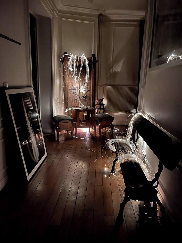 Magnificent, Bright Haussmann Apartment Decorated by a Designer - Tap to explore photos