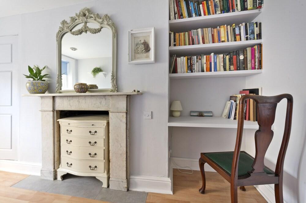 Notting Hill Garden Charming Apartment