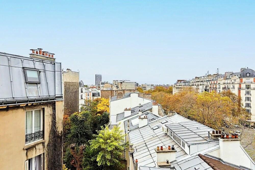 Rare Pearl, 20min Walk, Arc de Triomphe, Paris