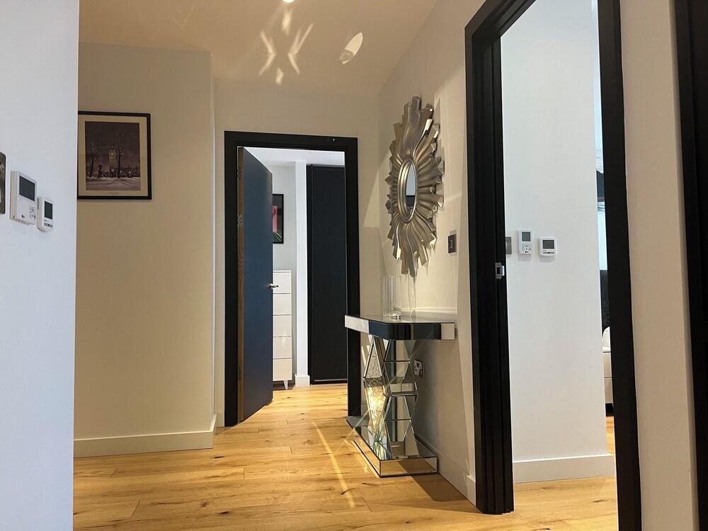 St James Park 2bed2bath apartment, Westminster