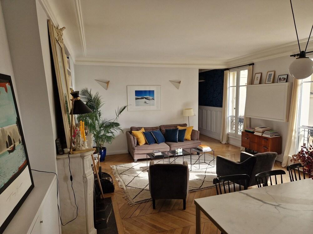 Superb apartment - 16th arrondissement - Tap to explore photos