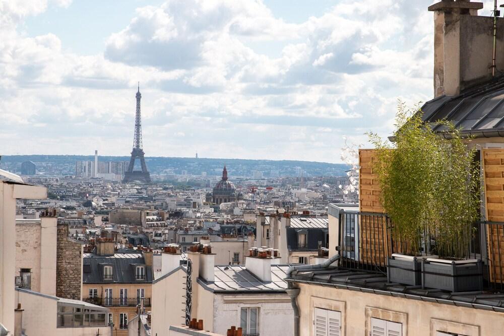Terrace and view of Paris