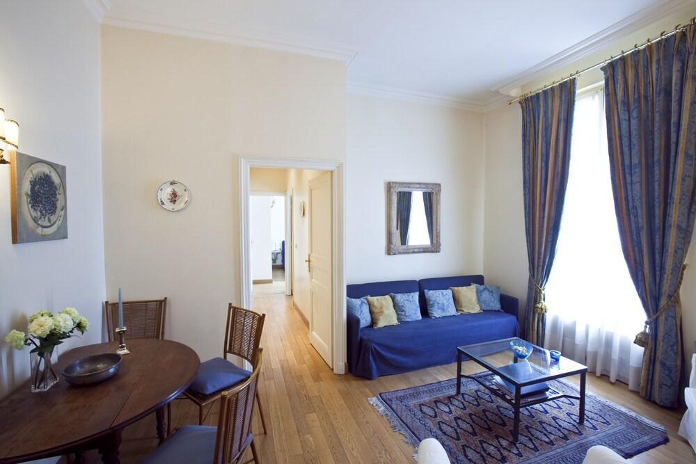 Two Bedrooms Flat Close Place Vendome - Tap to explore photos