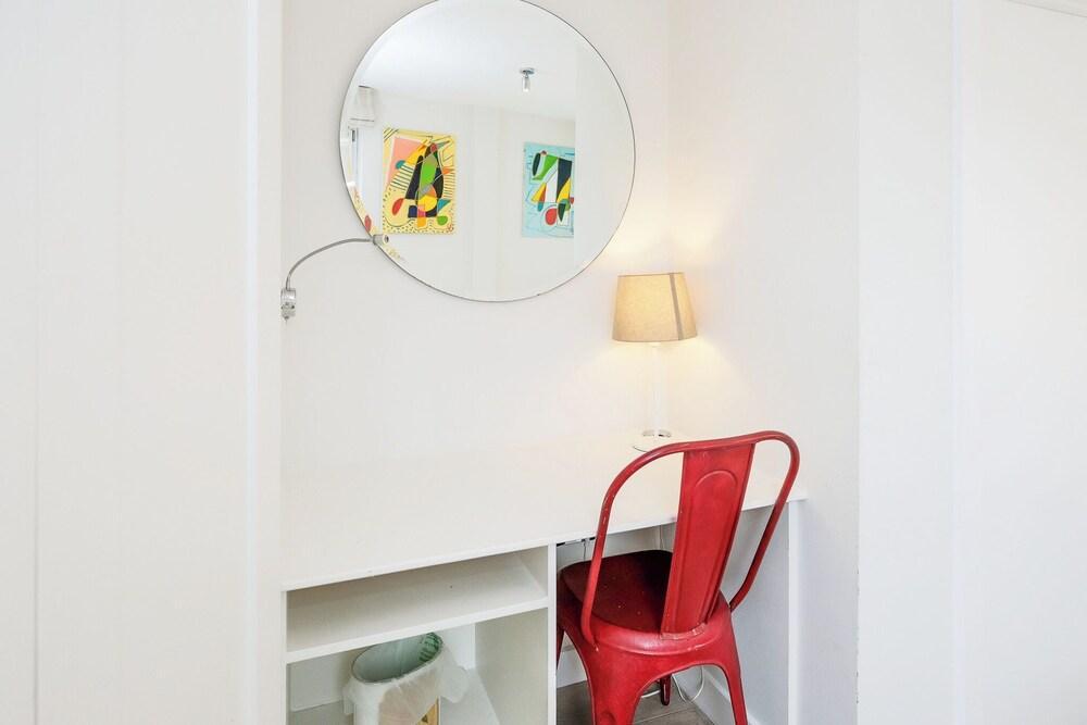 Unique 2 bedroom flat - Fulham Broadway